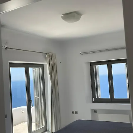 Coralba Houlakia (Mykonos)