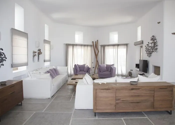 Mykonos Coralba فيلة